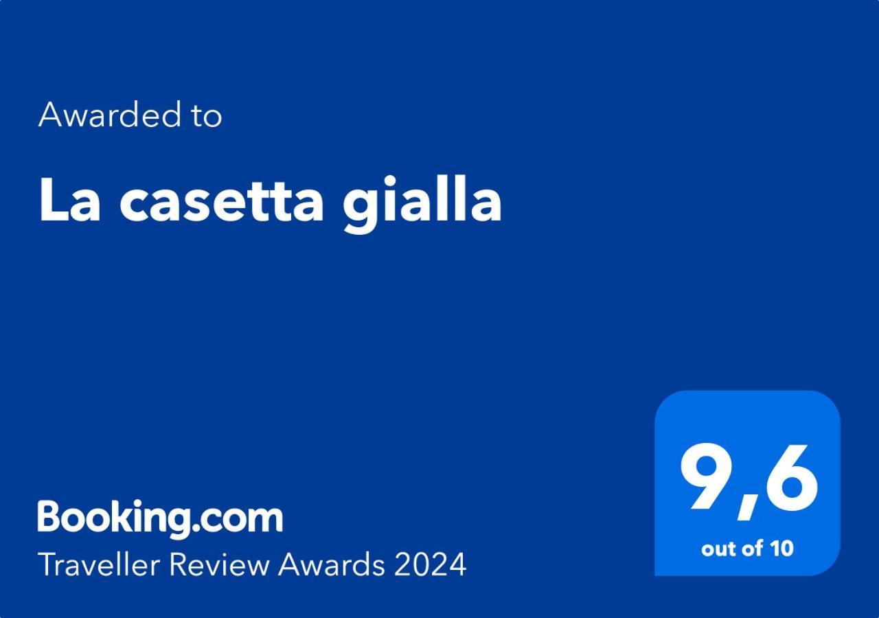Lägenhet La Casetta Gialla *